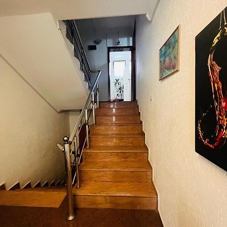 Guest House Velania Priština Exteriér fotografie
