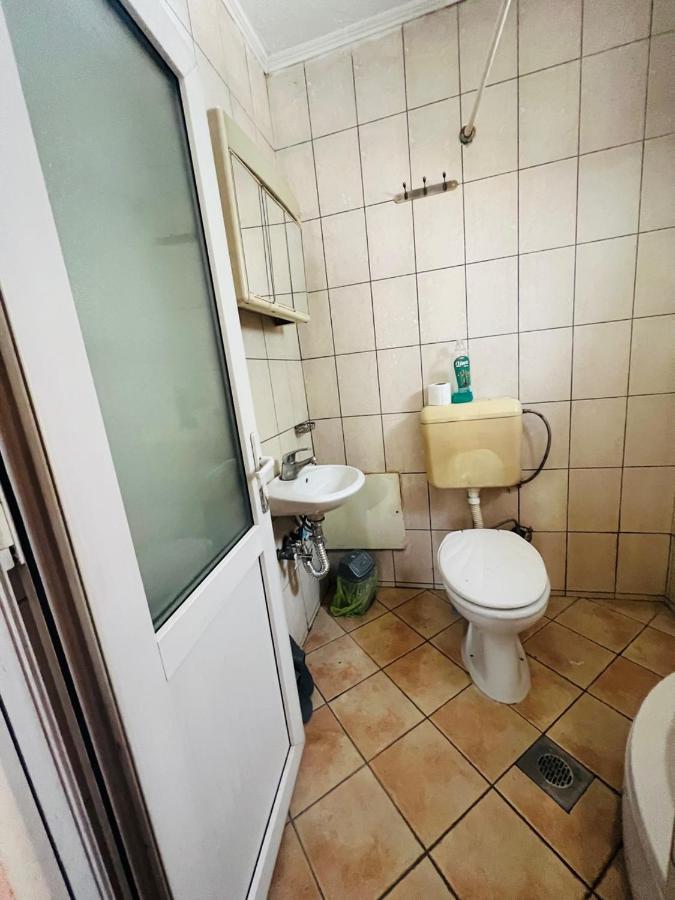 Guest House Velania Priština Exteriér fotografie