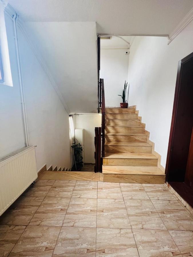 Guest House Velania Priština Exteriér fotografie